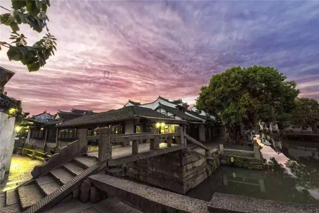 能上牌,上路不罚款!金迪推出新款电动三轮车,适合老年人代步用